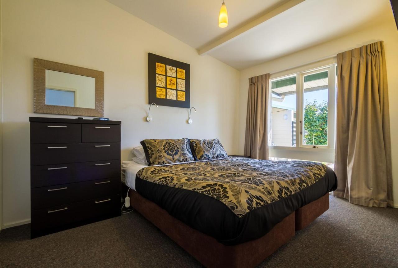 Avonhead Garden Motel Крайстчърч Екстериор снимка