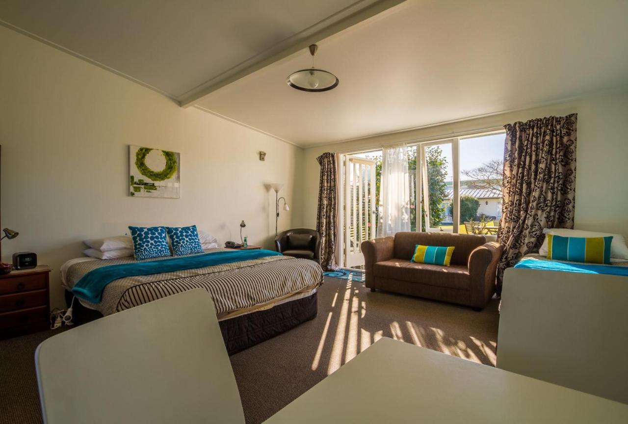 Avonhead Garden Motel Крайстчърч Екстериор снимка
